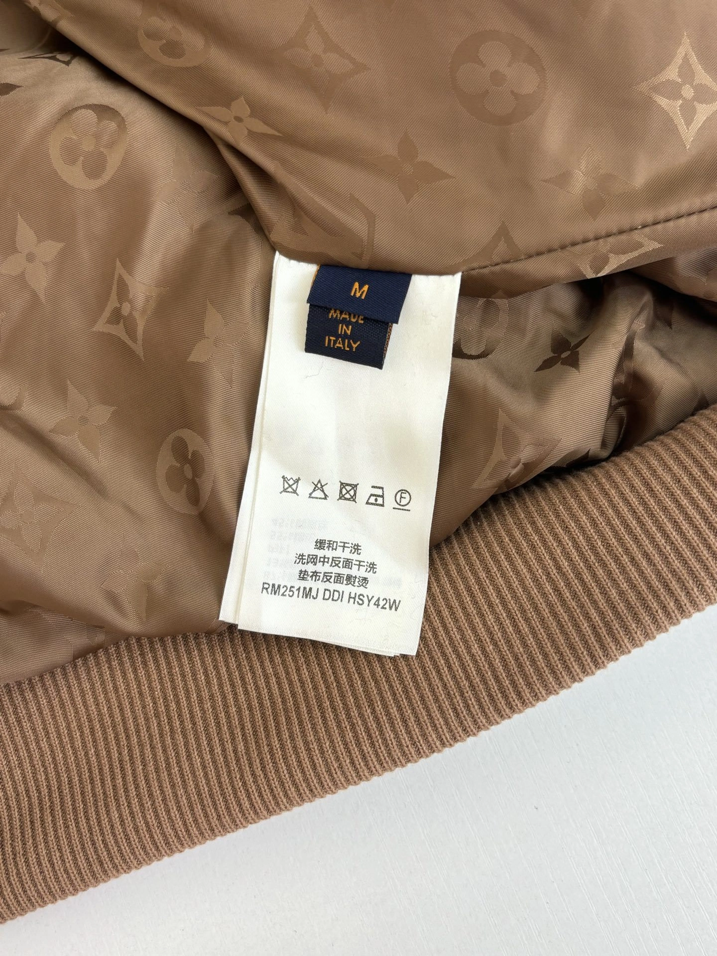 wg.luxury-- 8V item:E-F363I0606